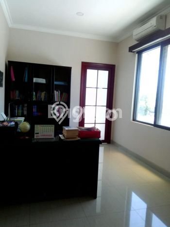 Rumah Bagus di , Badung, Luas 400m2m² Bangunan 500m2m² DIJUAL CEPAT! Rumah Bagus di , Badung, Luas 400m2m² Bangunan 500m2m² DIJUAL CEPAT!