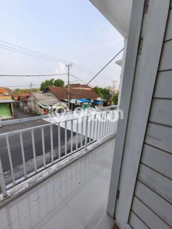 Disewakan Ruko di Kawasan Ramai Padangsambian Luas 130m2 Disewakan Ruko di Kawasan Ramai Padangsambian Luas 130m2