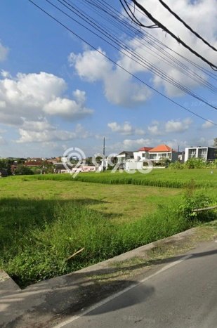 Disewakan Tanah di Badung, Luas 2100m2 Area Berkembang Disewakan Tanah di Badung, Luas 2100m2 Area Berkembang