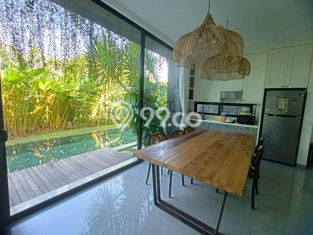 DIJUAL! Vila Kawasan , Luas 250m2m², Lokasi Premium DIJUAL! Vila Kawasan , Luas 250m2m², Lokasi Premium