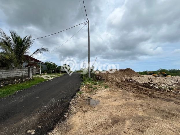 Tanah Kawasan Kutuh, Luas 300m2m², Dekat Fasilitas, Cocok untuk Perumahan Tanah Kawasan Kutuh, Luas 300m2m², Dekat Fasilitas, Cocok untuk Perumahan