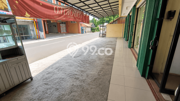 Ruko disewakan di Bekasi Timur Bekasi dengan luas bangunan 165m2 Ruko disewakan di Bekasi Timur Bekasi dengan luas bangunan 165m2