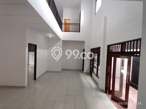 Rumah Modern 5 KT di Kemang Pratama Bekasi Unfurnished Rumah Modern 5 KT di Kemang Pratama Bekasi Unfurnished