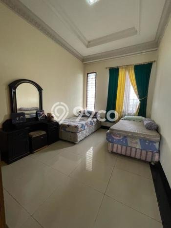 Rumah Elit LB 700m2 Siap Pakai Desain Elegan di Jati Asih, Bekasi Rumah Elit LB 700m2 Siap Pakai Desain Elegan di Jati Asih, Bekasi