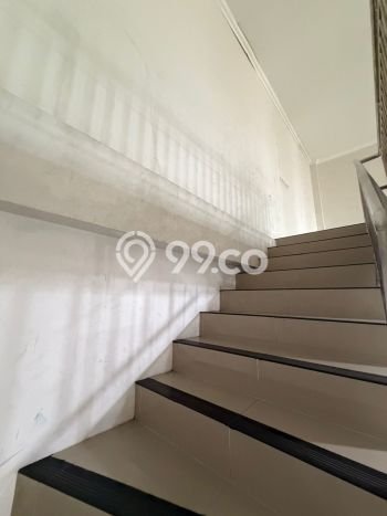 Ruko Disewa di Bekasi Timur, Bekasi, LT 400m2 / LB 360m2 Ruko Disewa di Bekasi Timur, Bekasi, LT 400m2 / LB 360m2