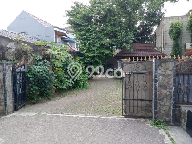 Dijual Rumah Mewah Elegan Dengan View Cantik di Bintara, Bekasi Dijual Rumah Mewah Elegan Dengan View Cantik di Bintara, Bekasi