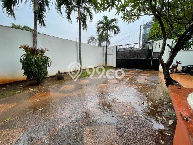 Rumah Elit LB 700m2 Siap Pakai Desain Elegan di Jati Asih, Bekasi Rumah Elit LB 700m2 Siap Pakai Desain Elegan di Jati Asih, Bekasi