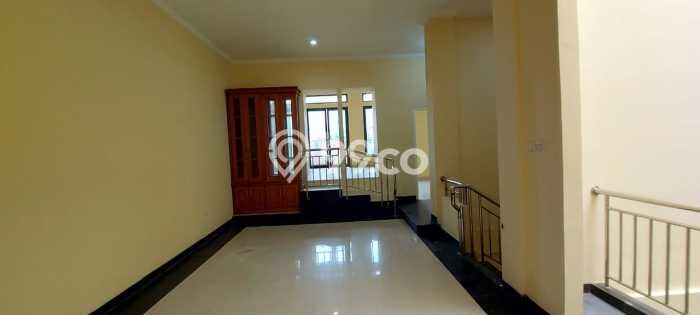 Rumah Modern 5 KT LT 178m2 di Margahayu Rumah Modern 5 KT LT 178m2 di Margahayu