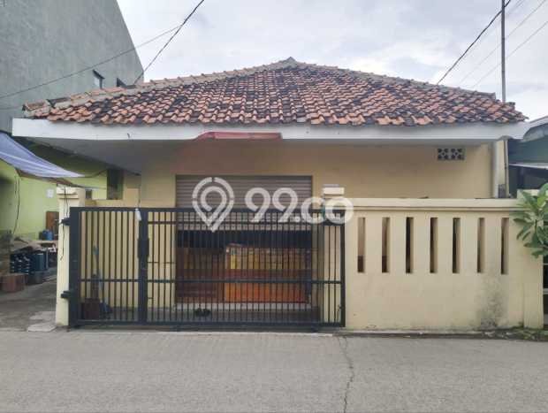 Rumah Kost Dijual Lokasi Cikarang Barat, Bekasi, 16 Kamar Tidur, 17 Kamar Mandi, 419m2 Rumah Kost Dijual Lokasi Cikarang Barat, Bekasi, 16 Kamar Tidur, 17 Kamar Mandi, 419m2