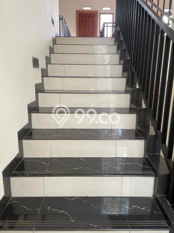 Rumah Elit LB 700m2 Siap Pakai Desain Elegan di Jati Asih, Bekasi Rumah Elit LB 700m2 Siap Pakai Desain Elegan di Jati Asih, Bekasi