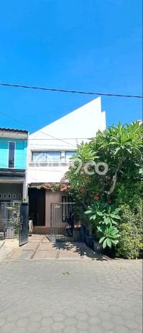 Dijual Hunian Rumah Nyaman 5 Kamar di Bintara, Bekasi Dijual Hunian Rumah Nyaman 5 Kamar di Bintara, Bekasi