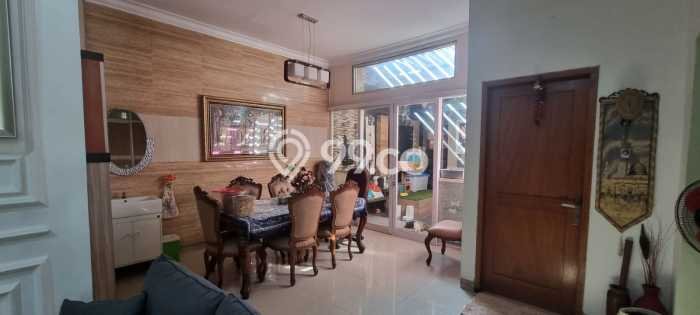 Jual Rumah Bagus Siap Huni LB 195m2 di Mustikajaya, Bekasi Jual Rumah Bagus Siap Huni LB 195m2 di Mustikajaya, Bekasi