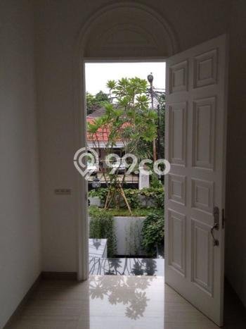 Siap Huni Rumah Mewah 4 Kamar di Cilandak Dekat ke Mana Saja Siap Huni Rumah Mewah 4 Kamar di Cilandak Dekat ke Mana Saja