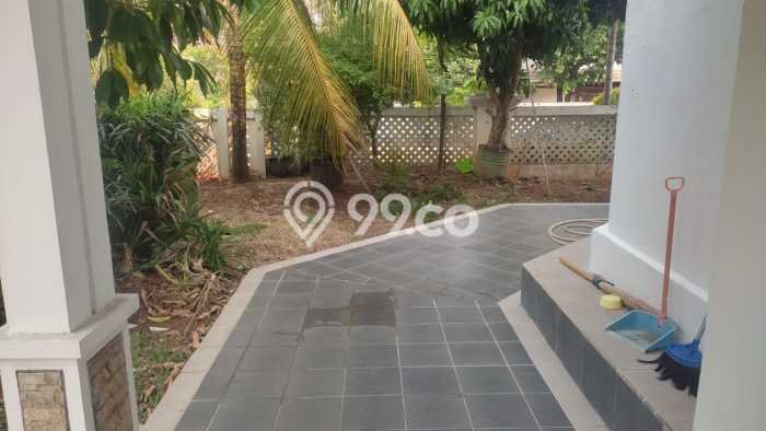 Siap Huni Hunian Elit 6 Kamar di Cinere Dekat ke Mana Saja Siap Huni Hunian Elit 6 Kamar di Cinere Dekat ke Mana Saja