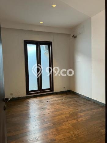 Rumah Eksklusif Siap Huni LT 280m2 di Cinere, Depok Rumah Eksklusif Siap Huni LT 280m2 di Cinere, Depok