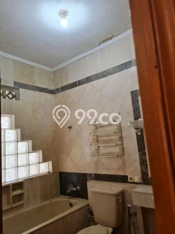 Siap Huni Rumah Mewah 3 Kamar di Cinere Dekat ke Mana Pun Siap Huni Rumah Mewah 3 Kamar di Cinere Dekat ke Mana Pun