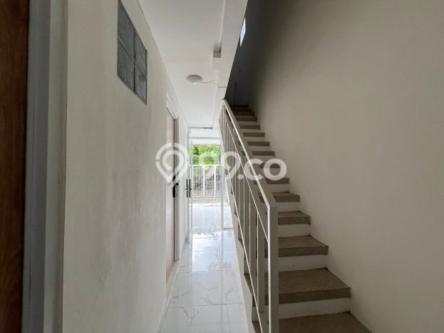 Rumah Kost untuk Dijual di Cipete Punya 33 Kamar Rumah Kost untuk Dijual di Cipete Punya 33 Kamar