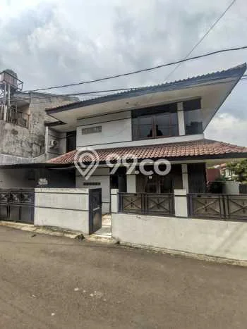 Dijual Rumah Mewah Exclusive di Cipayung, Jakarta Timur Dijual Rumah Mewah Exclusive di Cipayung, Jakarta Timur