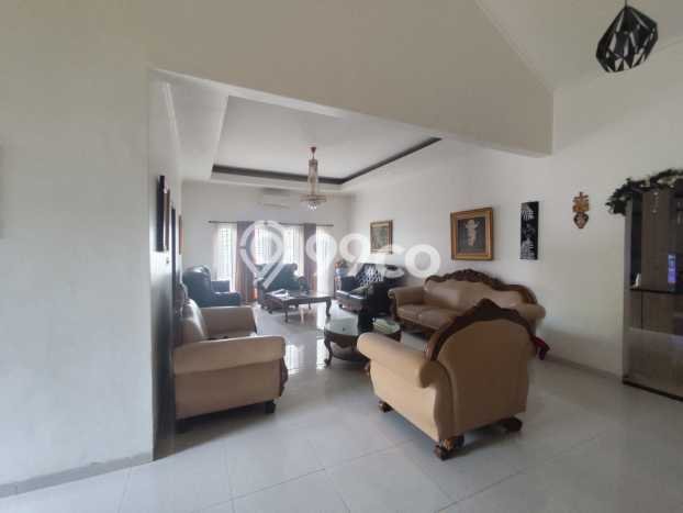 Jual Rumah Mewah Megah Dengan View Cantik di Harapan Indah, Bekasi Jual Rumah Mewah Megah Dengan View Cantik di Harapan Indah, Bekasi