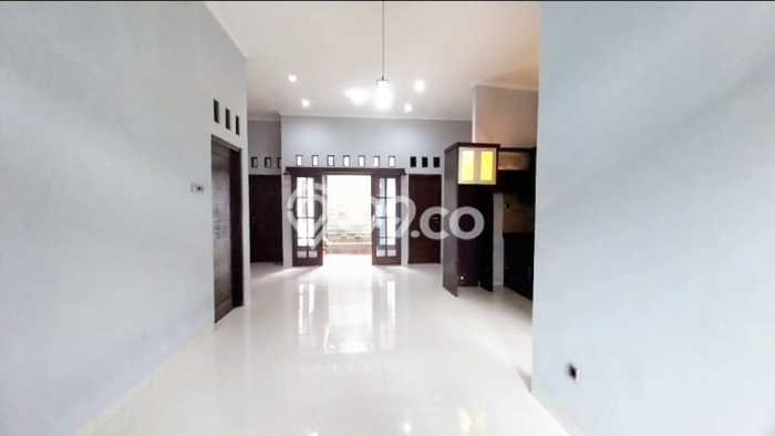 Dijual Rumah 3 Kamar Lokasi Strategis Bagus dan Strategis di Bekasi Utara Dijual Rumah 3 Kamar Lokasi Strategis Bagus dan Strategis di Bekasi Utara