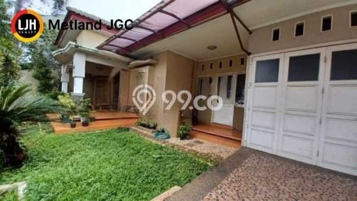 Jual Rumah Mewah Megah Dengan View Cantik di Cipinang Melayu, Jakarta Timur Jual Rumah Mewah Megah Dengan View Cantik di Cipinang Melayu, Jakarta Timur