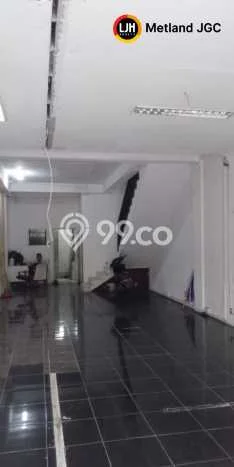 Unit Ruko Dijual di Jakarta Timur LT 119m2 & LB 350m2 Unit Ruko Dijual di Jakarta Timur LT 119m2 & LB 350m2