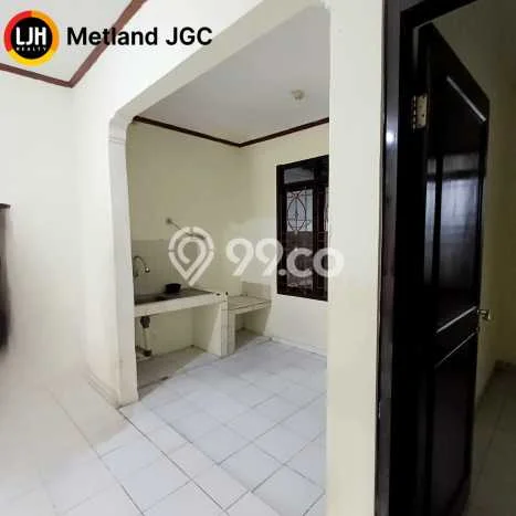Rumah Sewa Jakarta Timur LT 90m2 LB 70m2 Kawasan Metland Menteng Rumah Sewa Jakarta Timur LT 90m2 LB 70m2 Kawasan Metland Menteng