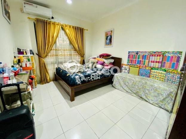 Rumah Luas Asri 3 KT Siap Pakai di Harapan Indah Bekasi Rumah Luas Asri 3 KT Siap Pakai di Harapan Indah Bekasi