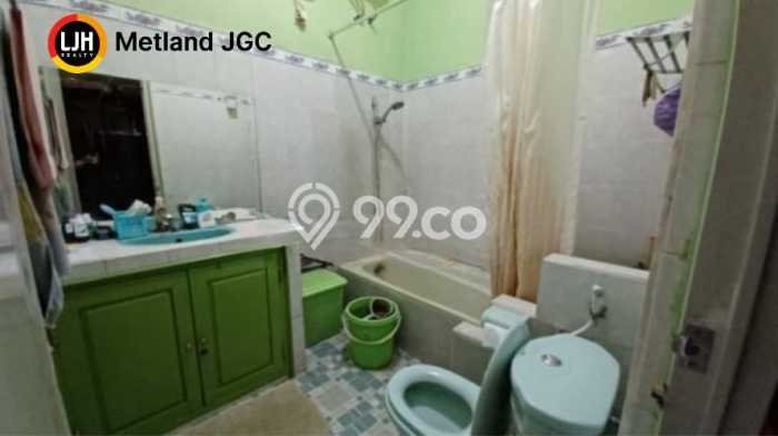 Jual Rumah Mewah Megah Dengan View Cantik di Cipinang Melayu, Jakarta Timur Jual Rumah Mewah Megah Dengan View Cantik di Cipinang Melayu, Jakarta Timur