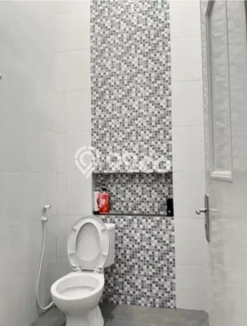 Siap Huni Rumah Mewah 4 Kamar di Wiyung Dekat ke Mana Saja Siap Huni Rumah Mewah 4 Kamar di Wiyung Dekat ke Mana Saja