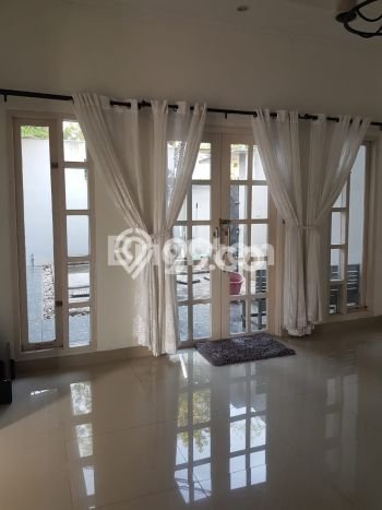 Rumah Strategis Modern Lb 145m2 di Balikpapan Selatan, Balikpapan Rumah Strategis Modern Lb 145m2 di Balikpapan Selatan, Balikpapan