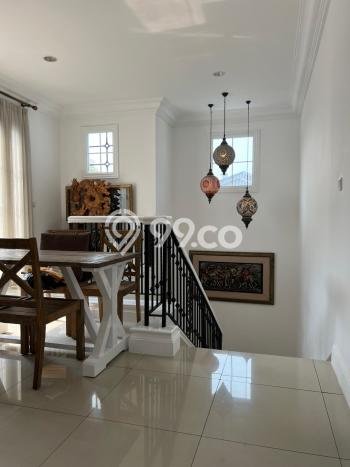 Rumah Elit LB 300m2 Siap Huni Desain Elegan di Alam Sutera, Tangerang Rumah Elit LB 300m2 Siap Huni Desain Elegan di Alam Sutera, Tangerang