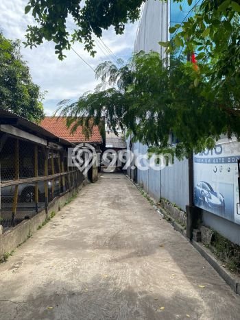 Hot Offer Hunian Premium Ideal dan Luas di Kebayoran Lama, Jakarta Selatan Hot Offer Hunian Premium Ideal dan Luas di Kebayoran Lama, Jakarta Selatan