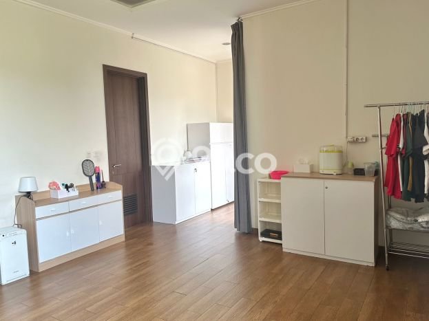Rumah Luxury Modern Siap Huni di Suvarna Sutera Tangerang Rumah Luxury Modern Siap Huni di Suvarna Sutera Tangerang