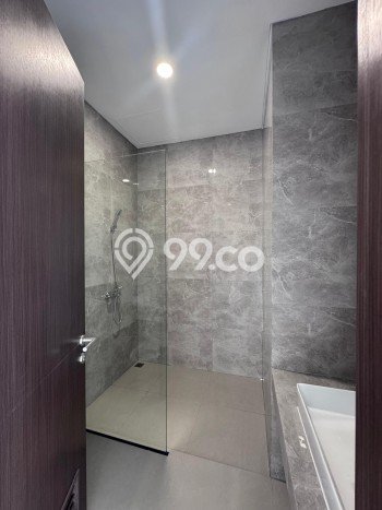 Untuk Dijual! Ruko di BSD Tangerang LT 90m2 / LB 270m2 Kawasan Strategis Untuk Dijual! Ruko di BSD Tangerang LT 90m2 / LB 270m2 Kawasan Strategis