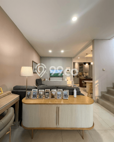 Rumah Luxury Modern Tanpa Renovasi di Gading Serpong Tangerang Rumah Luxury Modern Tanpa Renovasi di Gading Serpong Tangerang