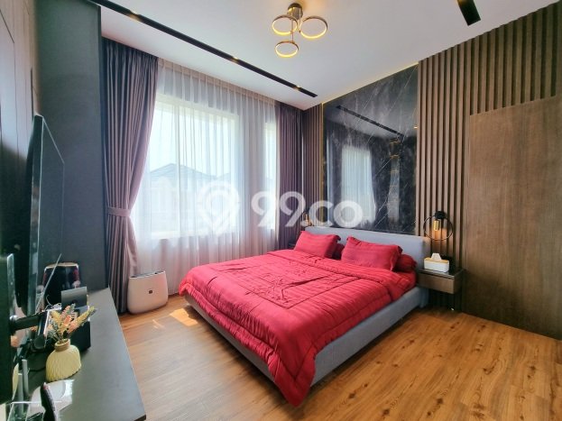Rumah Luxury Modern Tanpa Renovasi di Gading Serpong Tangerang Rumah Luxury Modern Tanpa Renovasi di Gading Serpong Tangerang