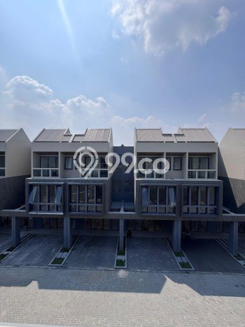 Untuk Dijual! Ruko di BSD Tangerang LT 90m2 / LB 270m2 Kawasan Strategis Untuk Dijual! Ruko di BSD Tangerang LT 90m2 / LB 270m2 Kawasan Strategis
