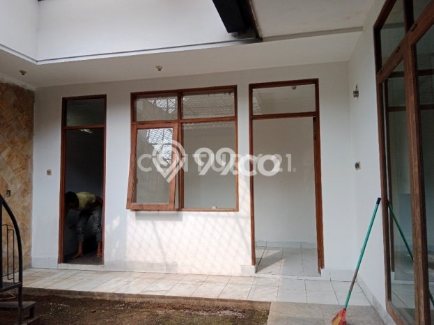 LOKASI PREMIUM! Rumah area Bandung Kota, 2 KM, Area Strategis, Luas 285m² LB 170m² LOKASI PREMIUM! Rumah area Bandung Kota, 2 KM, Area Strategis, Luas 285m² LB 170m²