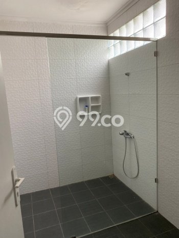 Jarang Ada! Rumah Kontrakan 4 Kamar Bagus Siap Huni Mekar Wangi Jarang Ada! Rumah Kontrakan 4 Kamar Bagus Siap Huni Mekar Wangi