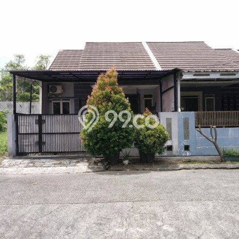 Dijual Hunian Rumah Terawat 2 Kamar di Taman Kopo Indah, Bandung Dijual Hunian Rumah Terawat 2 Kamar di Taman Kopo Indah, Bandung