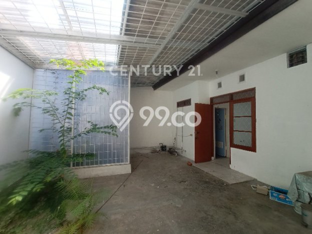 Rumah Modern 2 KT di Taman Kopo Indah Bandung Unfurnished Rumah Modern 2 KT di Taman Kopo Indah Bandung Unfurnished