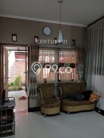 Dijual Hunian Rumah Terawat 2 Kamar di Buah Batu, Bandung Dijual Hunian Rumah Terawat 2 Kamar di Buah Batu, Bandung