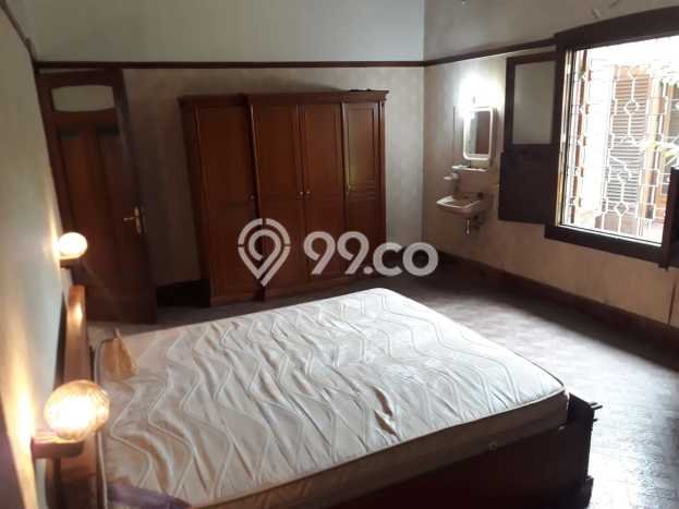 Sewa Rumah Bagus di Coblong Harga Rp 600 Juta/ Tahun Sewa Rumah Bagus di Coblong Harga Rp 600 Juta/ Tahun