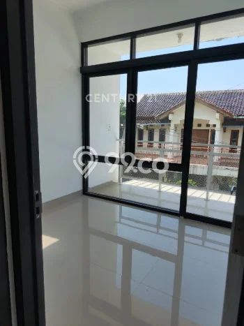 BEST PRICE! Rumah di , Dekat Pusat Kota, 2 KT, LT 45m2m² Bangunan 72m2m² BEST PRICE! Rumah di , Dekat Pusat Kota, 2 KT, LT 45m2m² Bangunan 72m2m²