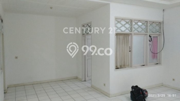 Rumah kawasan Antapani, 3 KM, Pemandangan Kota, LT 272m2m² Bangunan 300m2m² Rumah kawasan Antapani, 3 KM, Pemandangan Kota, LT 272m2m² Bangunan 300m2m²