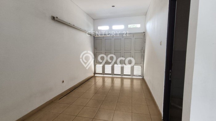 Rumah Eksklusif Dijual LT 240m2 di Batununggal, Bandung Rumah Eksklusif Dijual LT 240m2 di Batununggal, Bandung