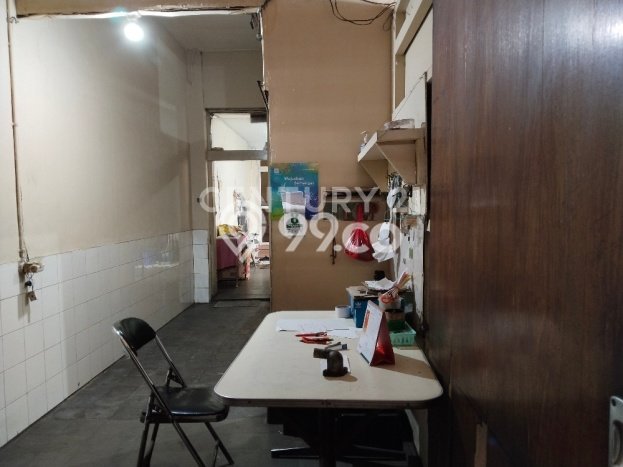 NEW LISTING! Rumah Strategis di Bandung Kota, LT 230m2m² Bangunan 150m2m² NEW LISTING! Rumah Strategis di Bandung Kota, LT 230m2m² Bangunan 150m2m²