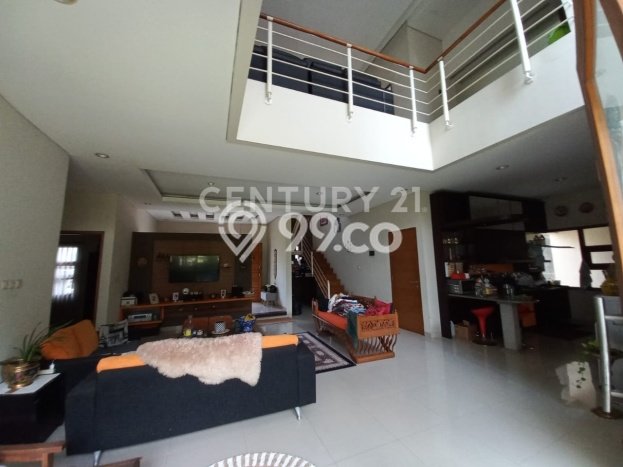Rumah Elit LB 255m2 Siap Huni Desain Elegan di Bandung Kota, Bandung Rumah Elit LB 255m2 Siap Huni Desain Elegan di Bandung Kota, Bandung