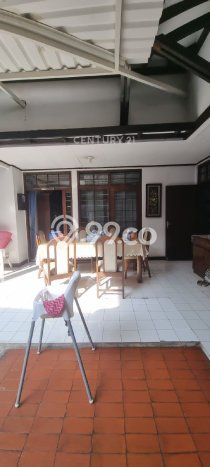 Ready to Use! Luxury House LT 387m2 Desain Modern di Pasteur Ready to Use! Luxury House LT 387m2 Desain Modern di Pasteur